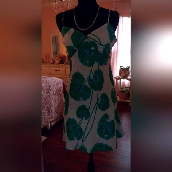 Diane Von Furstenberg Cream Silk Fabric Label - Picture 9 of 9